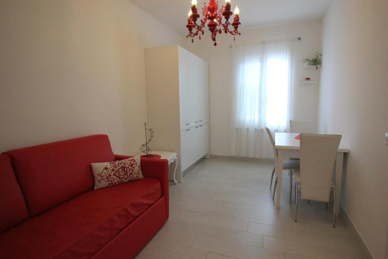 بسكييرا ديل غاردا Rooms Il Punto المظهر الخارجي الصورة