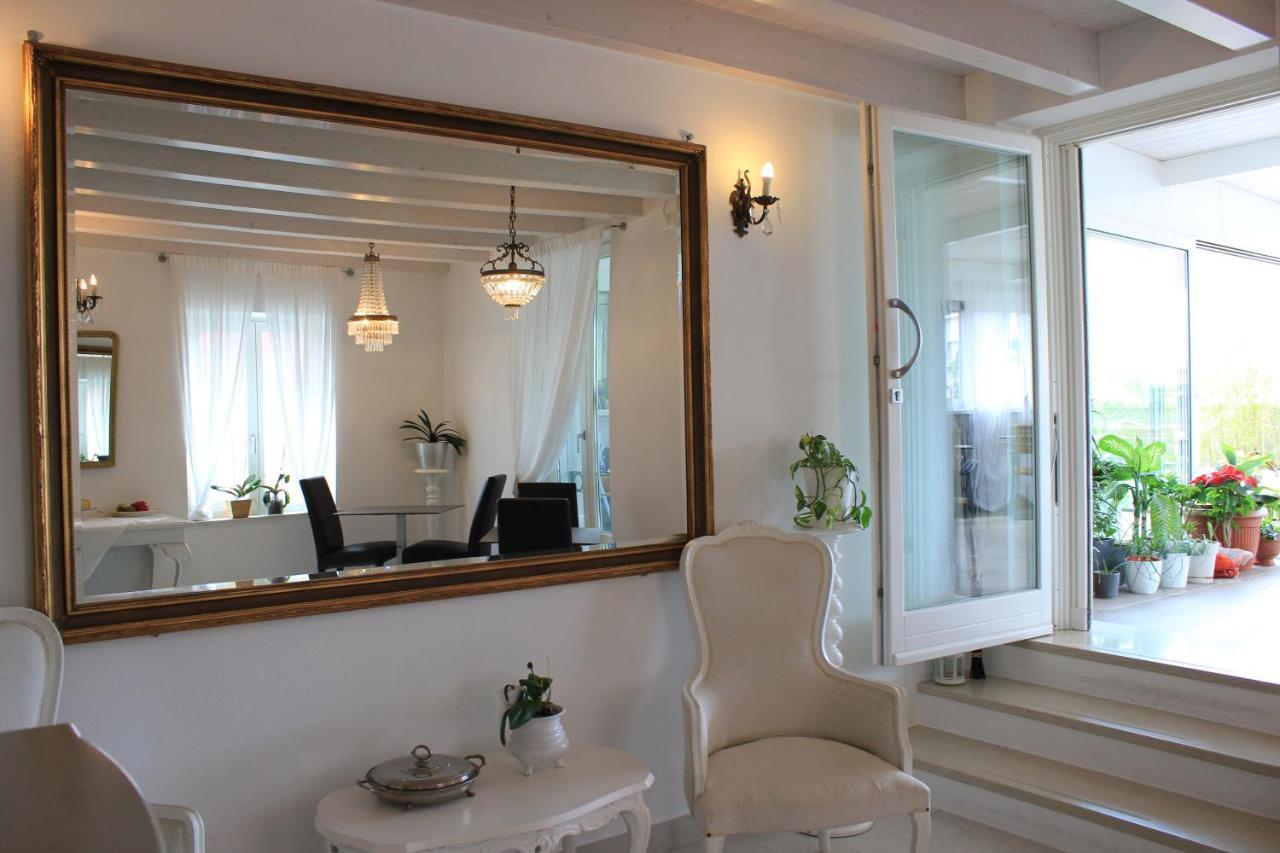 بسكييرا ديل غاردا Rooms Il Punto المظهر الخارجي الصورة